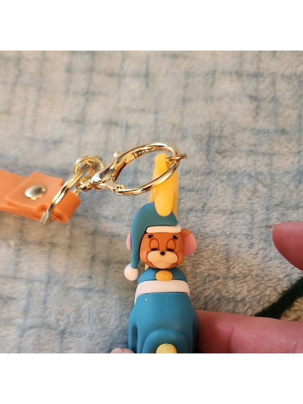 Jerry on a Moon Keychain Yellow and Blue - Picture 4 of 7